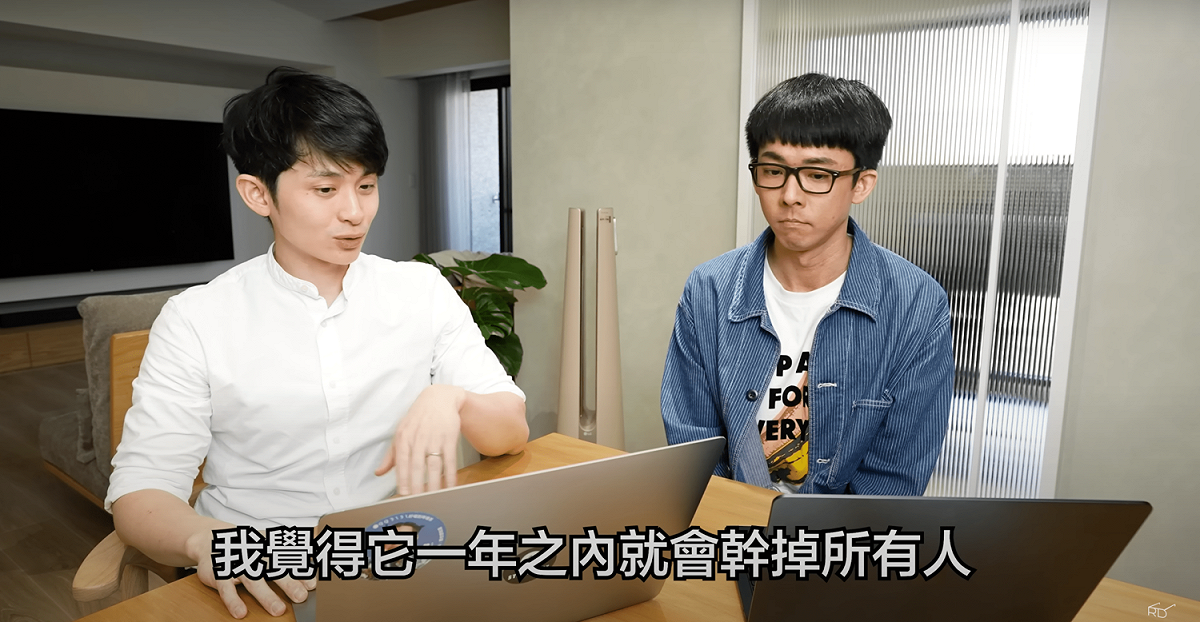 博恩坦言本來認為機器人要10-20年才能取代人類，經過這次比賽，讓他完全改觀。 圖：翻攝自YT/阿滴英文