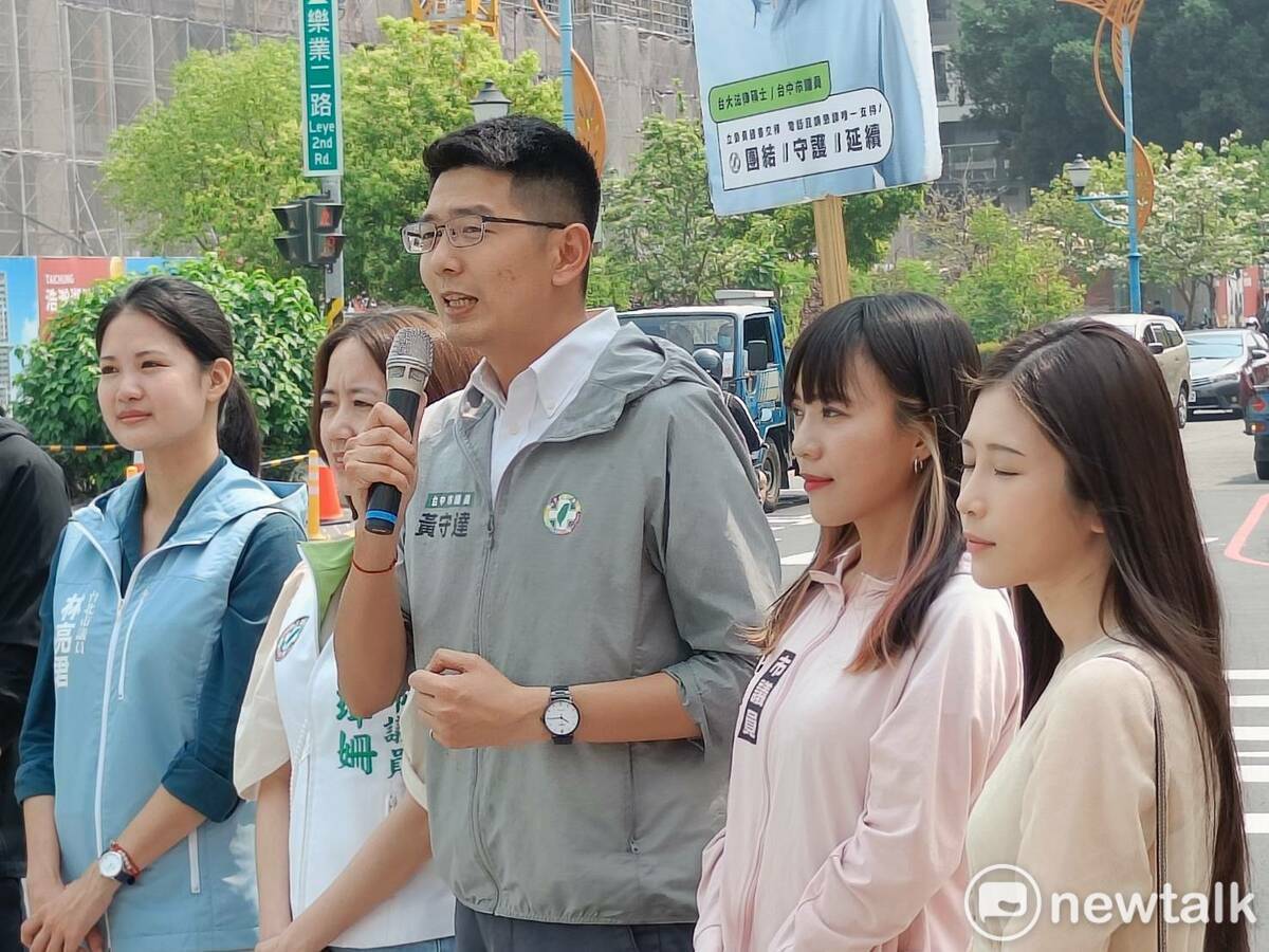 黃守達說，羅廷瑋議員為了蹭聲量，蹭到民進黨的初選來，一般正常的國民黨人也看不下去，顯然是把民主當成笑話，把選舉當成兒戲。 唐復年/攝