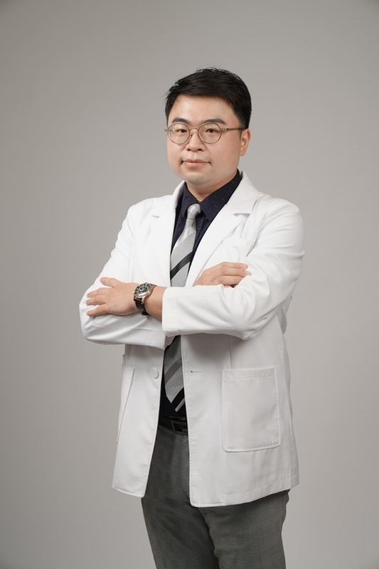 仁安堂中醫診所醫師：李俊儀  圖：翻攝自不老中醫 李胖醫師 李俊儀