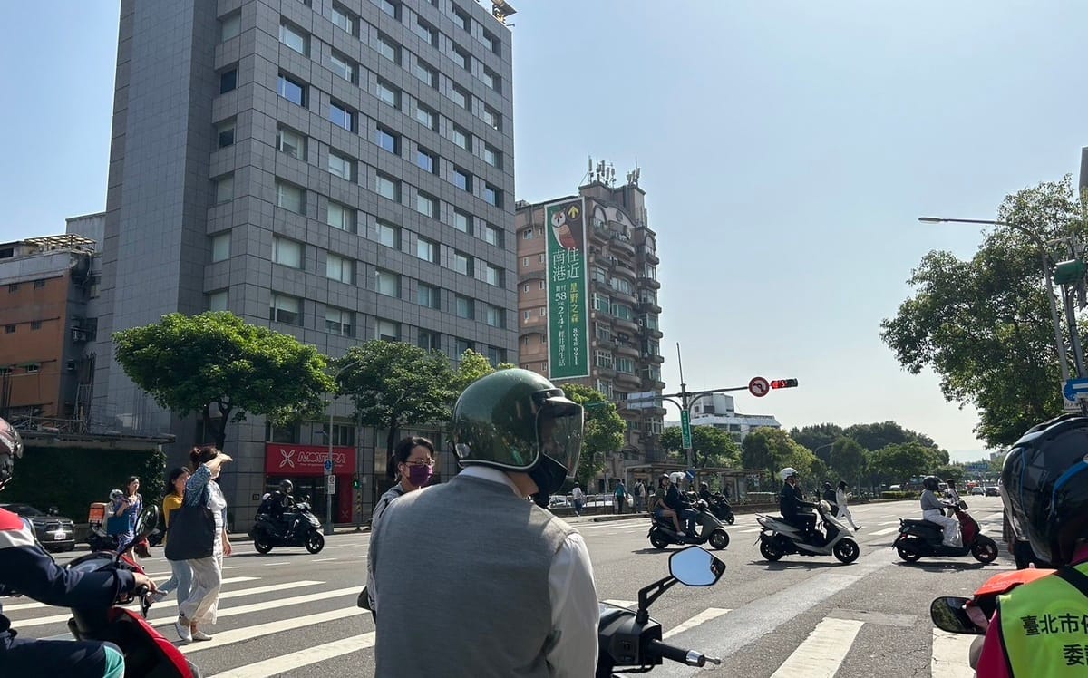 辛樂克颱風生成! 各地晴熱台南、屏東、高雄發布高溫資訊上看36度