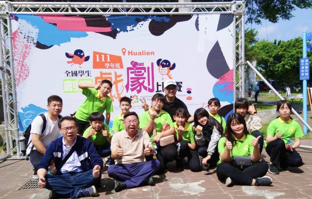 南安國小勇奪全國學生創意戲劇皮影戲組「特優」。 圖：高雄市教育局/提供