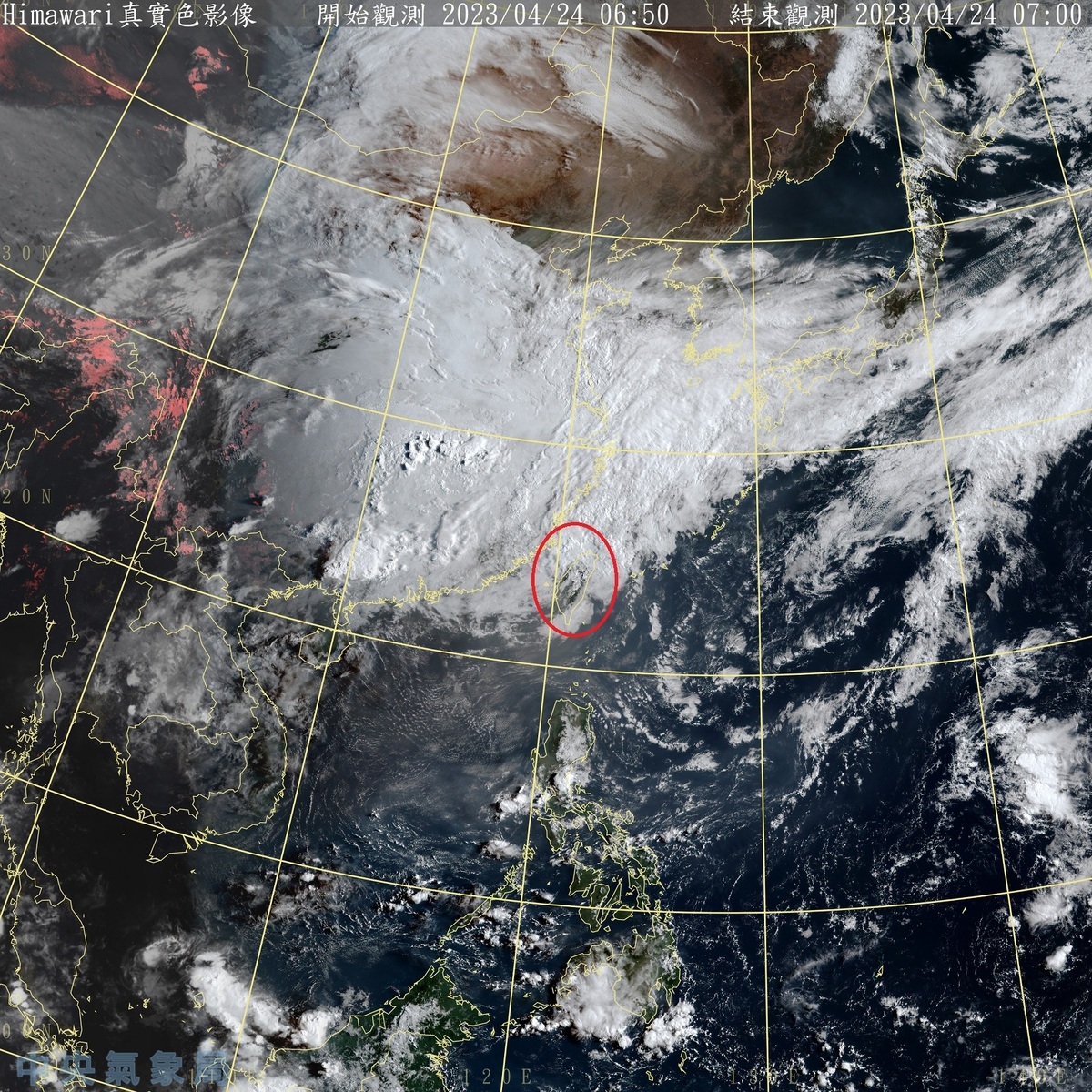 鋒面通過台灣，今天下午起，北部、東半部地區與馬祖將有局部短暫雨。 圖：中央氣象局／提供
