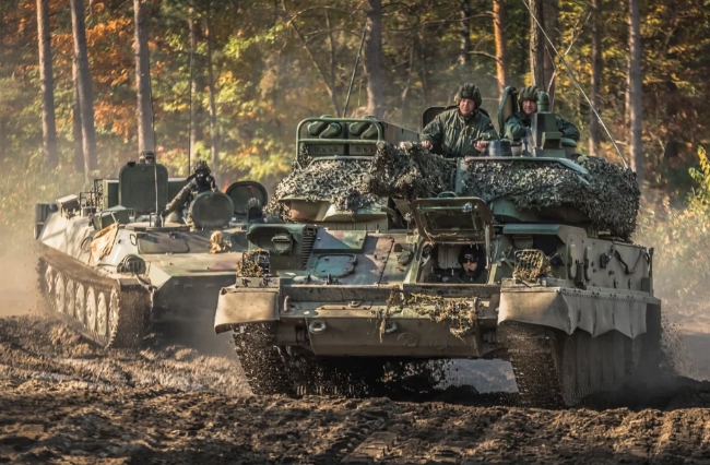 德製豹-2主戰坦克。 圖 : 翻攝自騰訊網/瞭網軍情