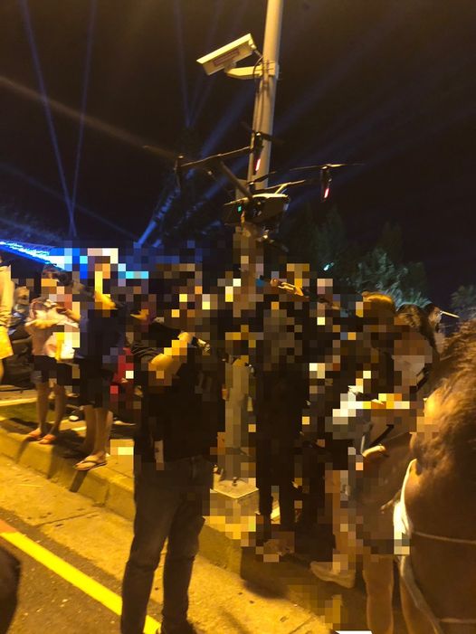 昨日花火節傳出私人無人機失控造成現場4名民眾受傷。 圖：翻攝自澎湖交通觀察日誌臉書