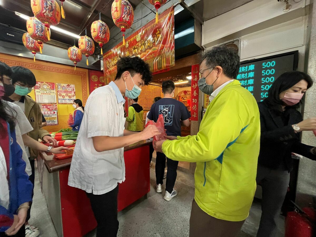 新北高工舉辦「統測折桂祈福活動」。 圖：新北市教育局提供