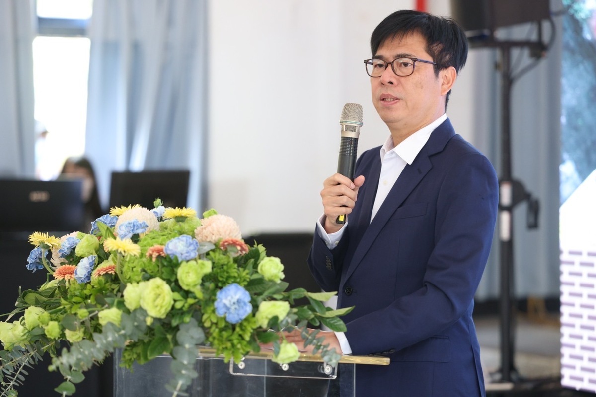 陳其邁肯定陳致中在議會的表現。 圖：高雄市政府/提供（資料照）