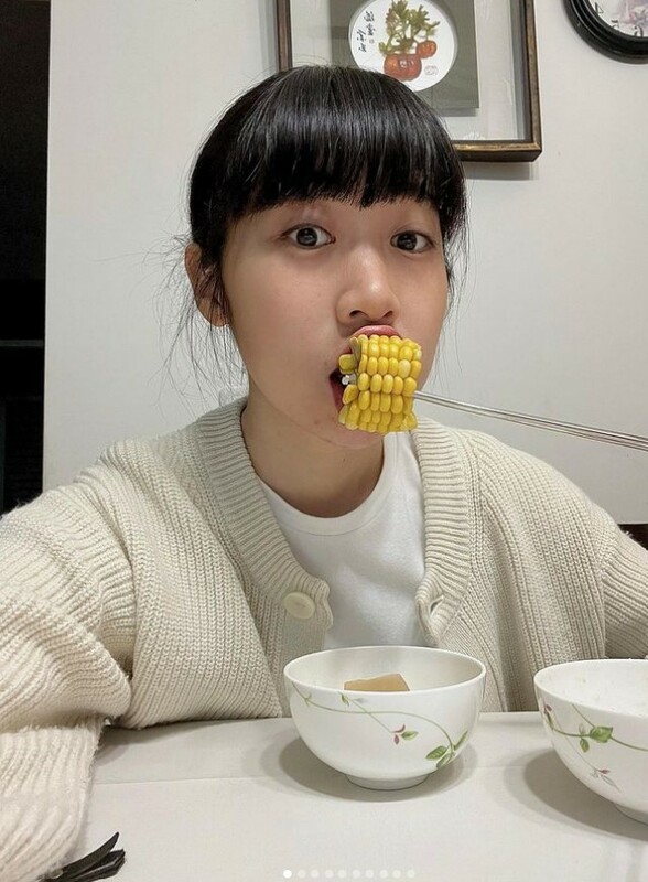YouTuber NanaQ以「極簡主義」的生活方式走紅。 圖：翻攝自NanaQ IG