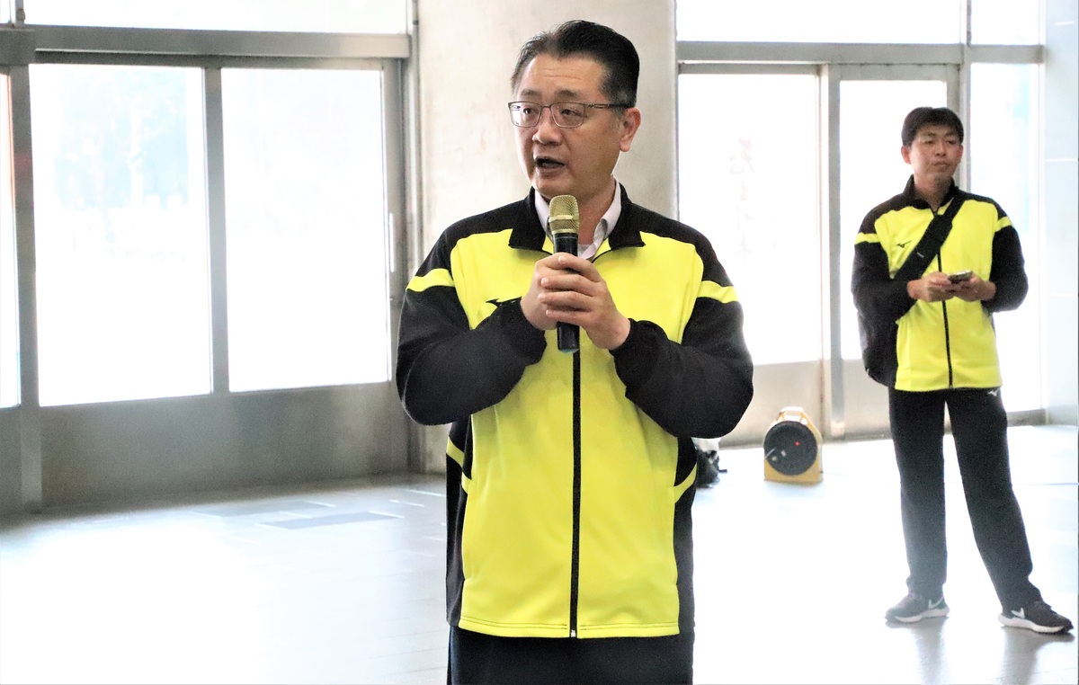 教育局副局長劉明超指出，期待新北市國小田徑代表隊能再次挑戰男女雙霸主。 圖：新北市教育局提供