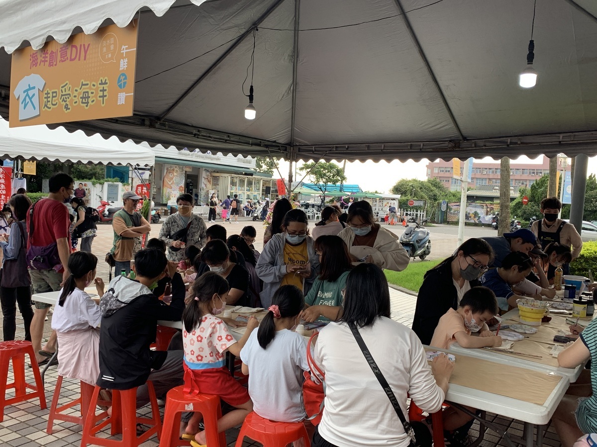 創意海洋DIY（T恤）。 圖：新北市漁業處提供