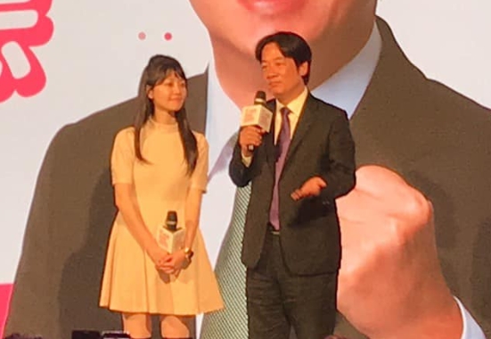 高嘉瑜表示，信賴賴清德就是信賴高嘉瑜，是連結一起的，副總統賴清德要爭取國會過半，關鍵就在港湖區。 圖：擷自高嘉瑜臉書
