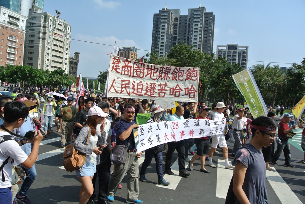 聲援的團體來自全台各地。 圖：唐復年/攝