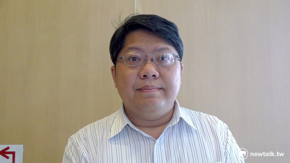 賴中強痛批，執政黨高傲、反對黨失格失能。 圖：汪少凡／攝