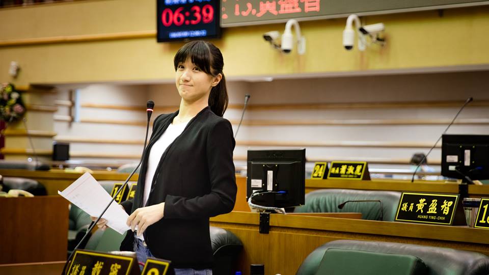 嘉義市漂亮寶貝市議員戴寧求得金鏟子回家後，就傳出好消息，生了兒子。 圖：翻攝自戴寧臉書