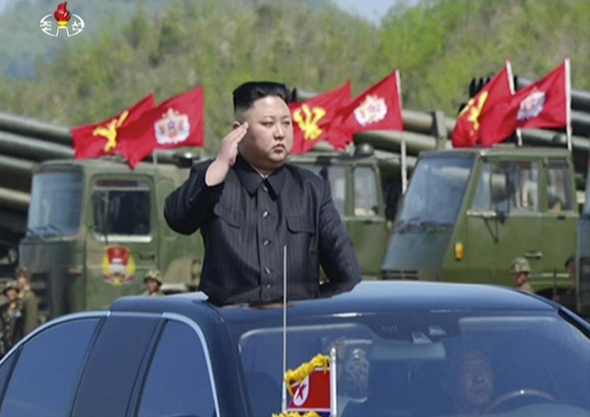 朝鮮領導人金正恩體型肥胖，是個明顯的下手目標，但他經常更換藏身處，維護自己的安全。 圖：達志影像／美聯社資料照片