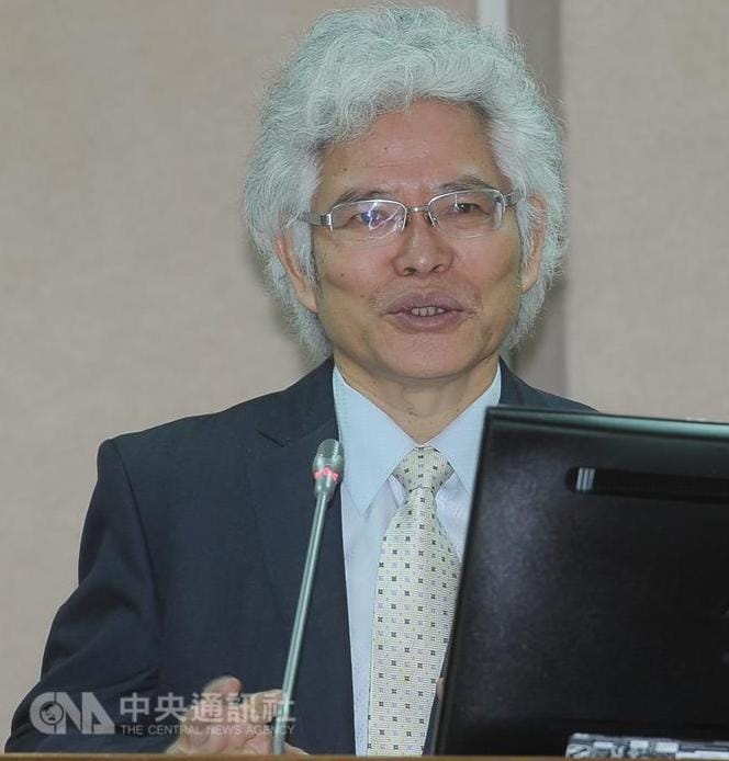 人事總處今(17)天表示，檢察、調查、警察等機關已排除適用「中央行政機關組織基準法」，不會以政務職進用。圖為人事長施能傑。 圖：中央社資料照片
