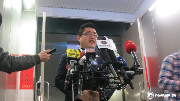 今(17)日民調，2020總統選舉意向，郭台銘只差蔡英文7個百分點，總統府發言人林鶴明回應，不評論。  圖:新頭殼資料照片