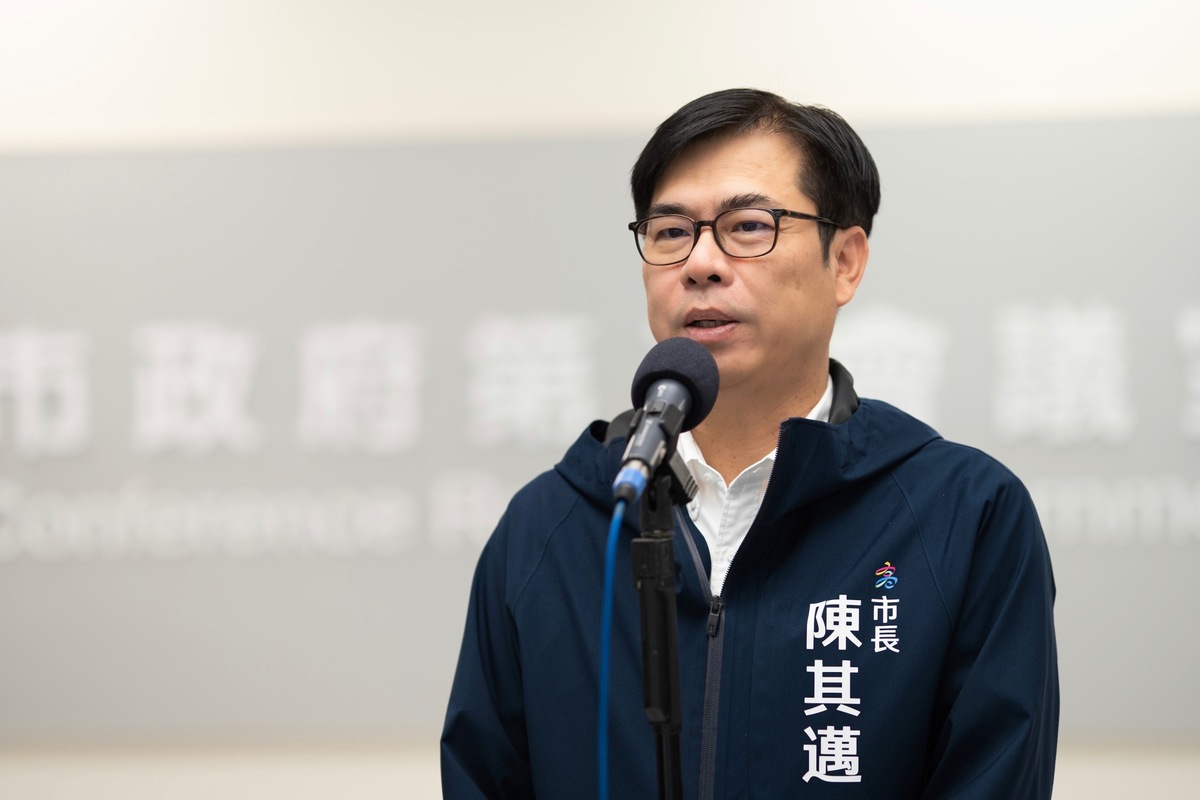 陳其邁將爭取中央資源打造便捷、暢通道路環境。 圖：高雄市政府/提供