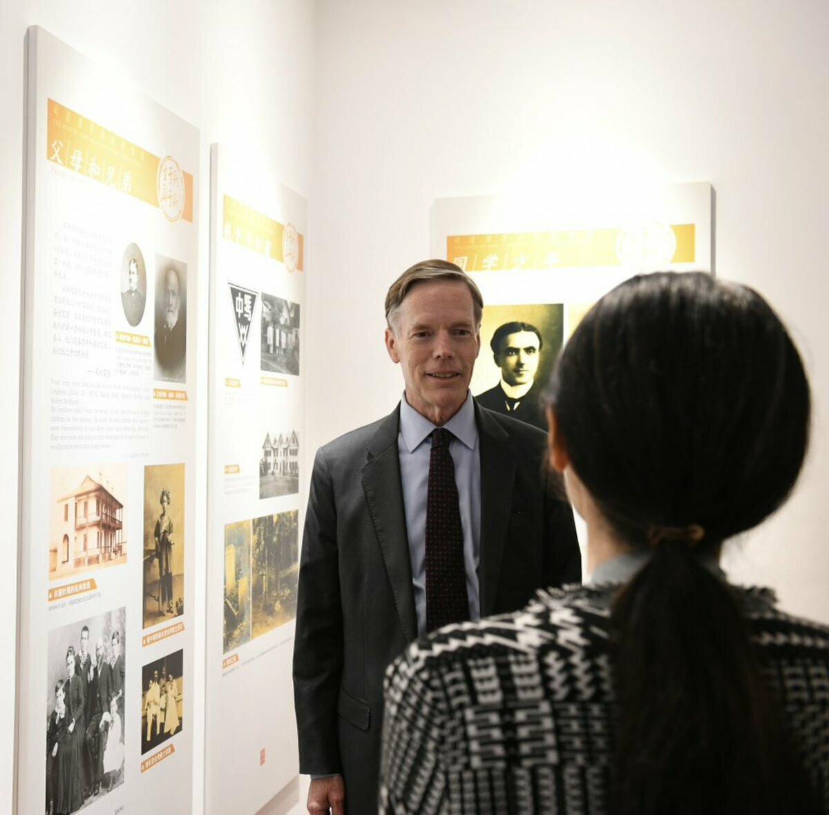 美國駐華大使伯恩斯(Nicholas Burns)。 圖：翻攝@USAmbChina推特