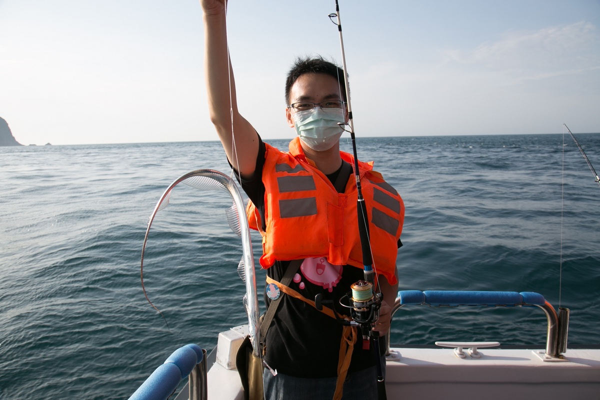 海釣白帶魚。 圖：新北市漁業處提供