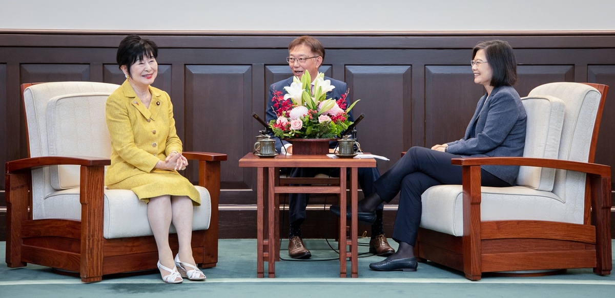 日本前參議院議長山東昭子率團拜會總統蔡英文 圖：總統府提供