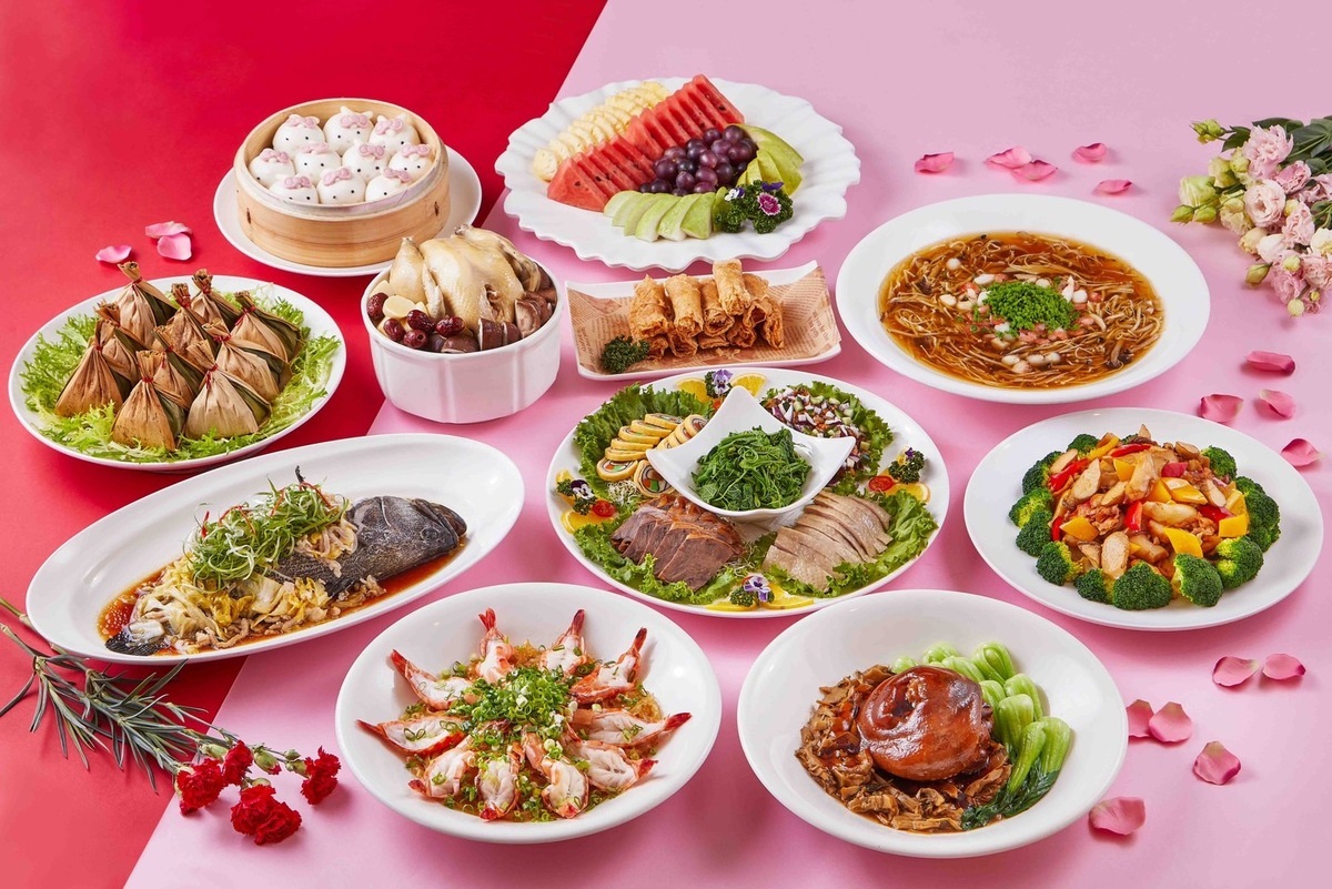 飯店推出豐盛的母親節中式桌菜。 圖：高雄市觀光局/提供