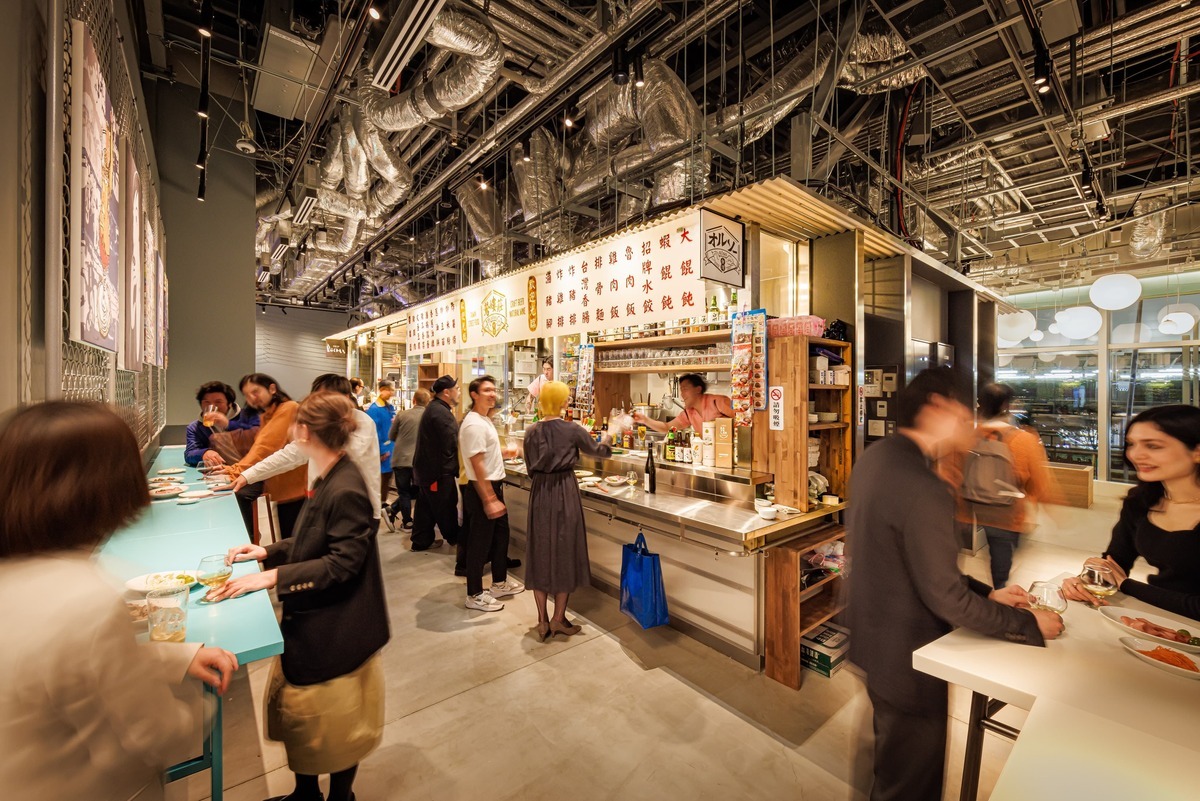 「Yaesu Public」集結了各種各樣的特色餐飲店。 圖：© 2023 Mitsui Fudosan Co., Ltd.／提供