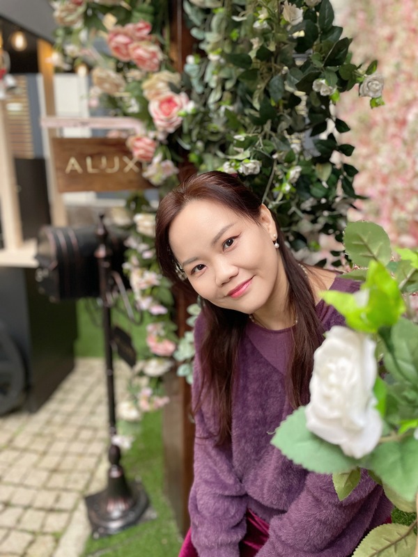 星宇航空近日因班機延誤，宣布全額退費，對此，網紅車庫一姐表示，星宇航空這次的出包，對未來機票銷售不會有影響。 圖：取自車庫一姐臉書