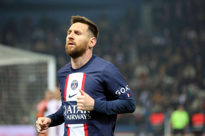 梅西(Lionel Messi)可能會離開巴黎聖日耳曼(PSG)。 圖／美聯社／達志影像