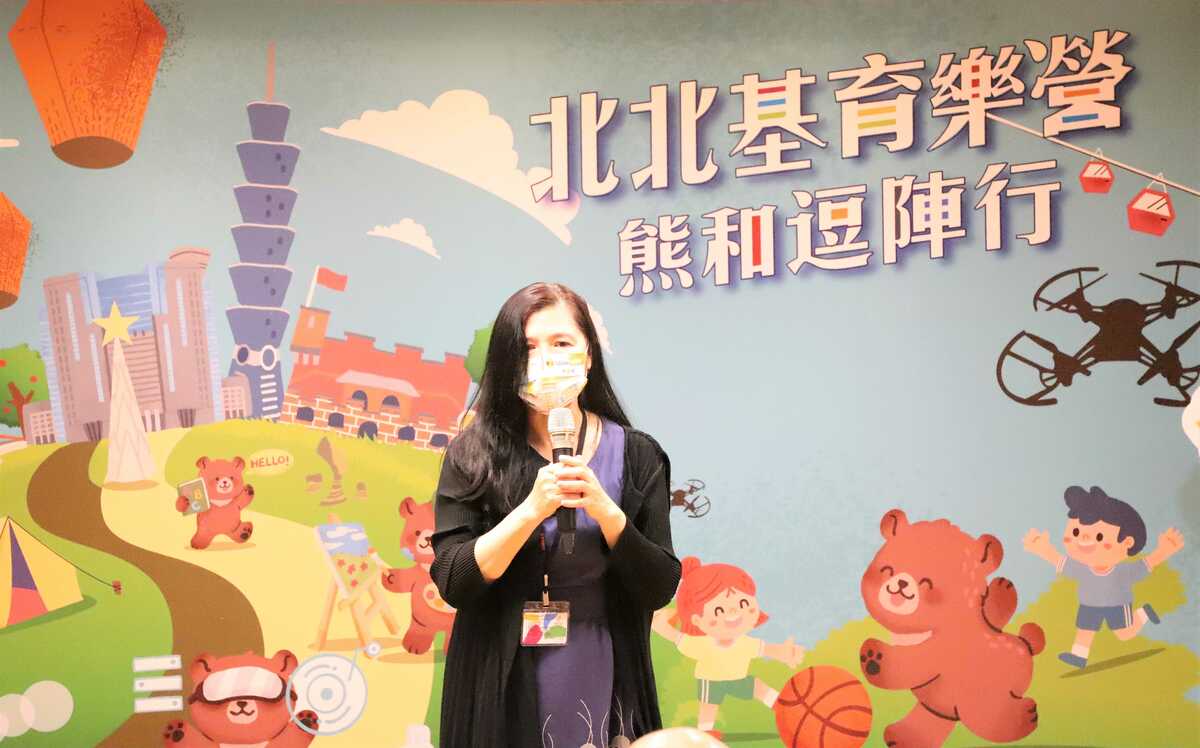 台北市教育局主任秘書廖文靜致詞。 圖：新北市教育局提供