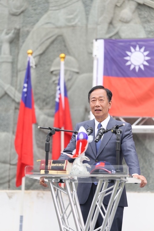 鴻海集團創辦人郭台銘今(13)日前往金門發表兩岸和平宣言。 圖:翻攝自郭台銘臉書(資料照)