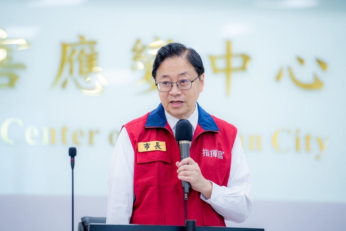 張善政主持停水應變會議，要求相關局處確實掌握復水進度、供水站供水情形。 圖：桃園市政府／提供