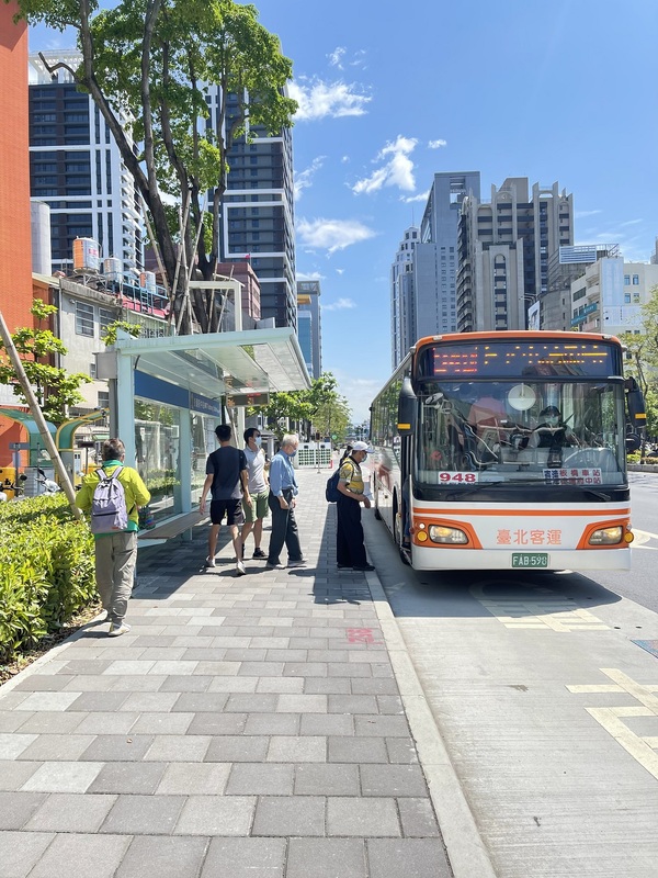 候車亭。 圖：新北市交通局提供