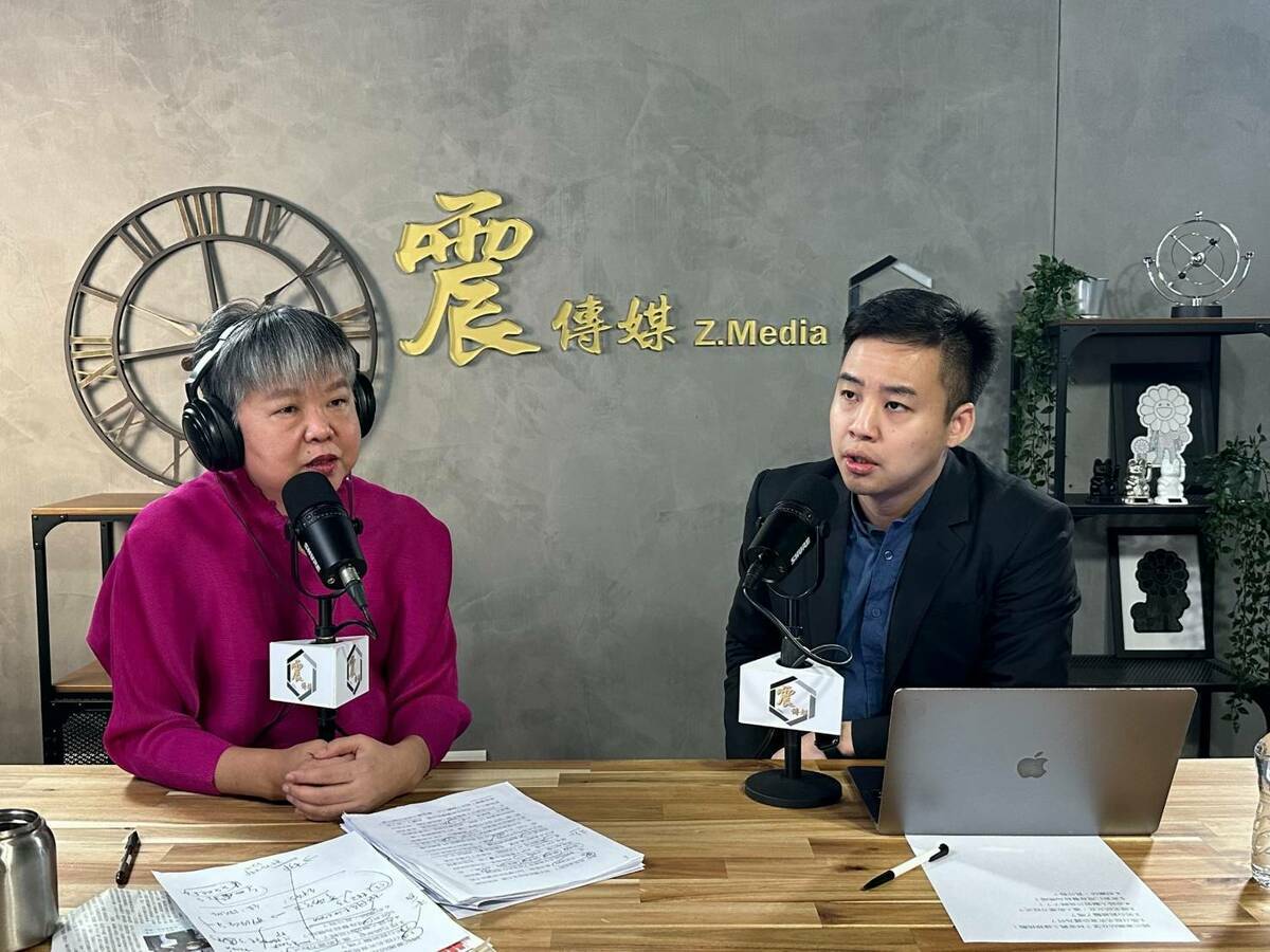 國民黨文傳會副主委林家興(右)接受黃光芹專訪。 圖：震傳媒《新聞不芹菜》/提供