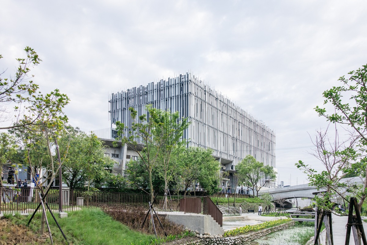 在新北市美術館玩定向越野是截然不同的體驗。 圖：新北市觀旅局提供