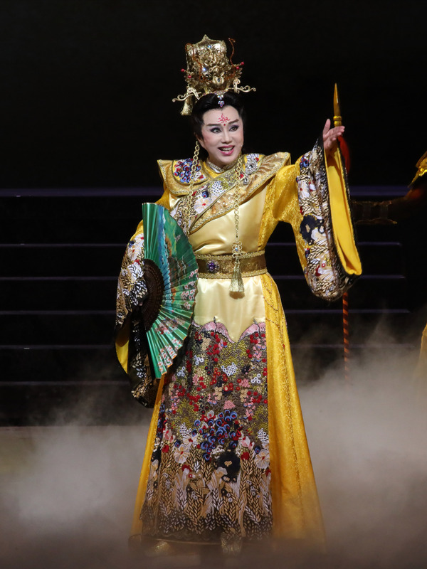 明華園戲劇總團首席台柱藝術薪傳教師孫翠鳳。 圖：新北市文化局提供