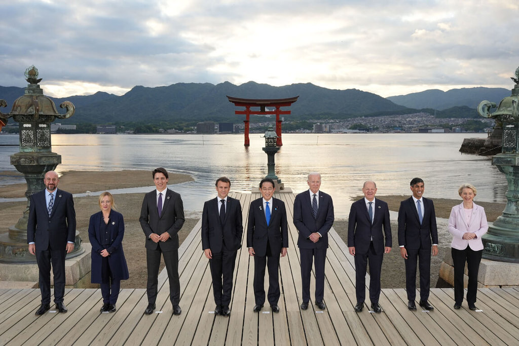 G7領袖峰會首日19日針對全球經濟、烏克蘭局勢進行討論。 圖片來源:日本政府