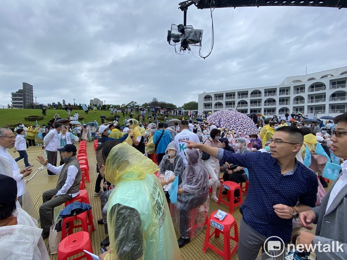 民眾黨主席柯文哲參選2024總統宣示記者會。 圖：周煊惠 / 攝
