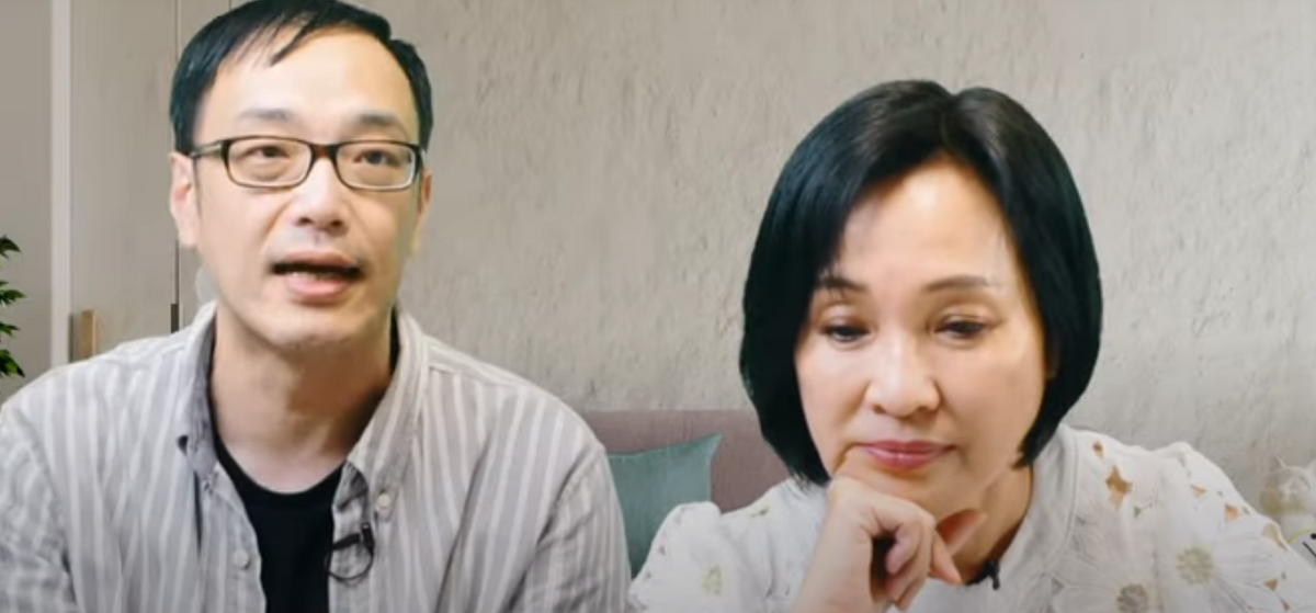 國民黨智庫執行長柯志恩（右）昨（19）日在節目上稱，若誰說前高雄市長韓國瑜在牛鬼蛇神行列，她就翻臉。 圖：翻攝自 Bit King 比特王出任務