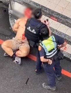 昨日桃園中壢發生「台版浩克」大鬧超商事件，但卻傳出「執法過當」質疑，中壢分局火速處分員警、所長及分局長。 圖：翻攝自記者爆料網