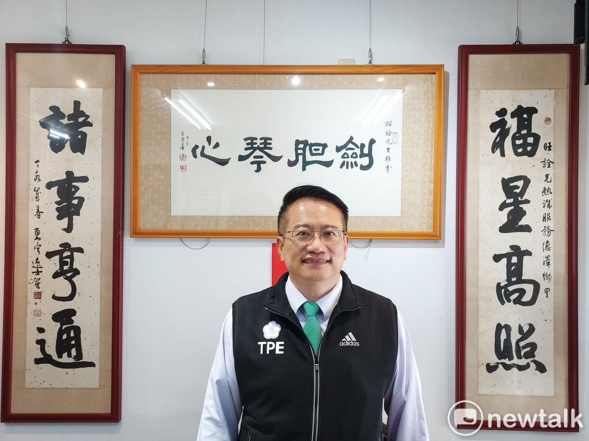 台南市跆拳道委員會指出，李東憲曾違法開館招收學生和其他教練衝突，爭議不斷。這次為了在中國發展，甘為中國統戰棋子，有失運動家精神，更造成台灣跆拳道在國際上的聲譽受損，台南市跆拳委員會已行文中華民國跆拳道協會召開懲戒委員會，建議「除名」處份， 圖：黃博郎／攝
