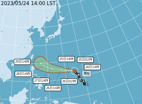 今年第二號颱風「瑪娃」已減弱為中度颱風，不過根據中央氣象局預測，瑪娃將於6到12小時間重回強颱之姿，並預計週末提早北轉。 圖：取自中央氣象局網站
