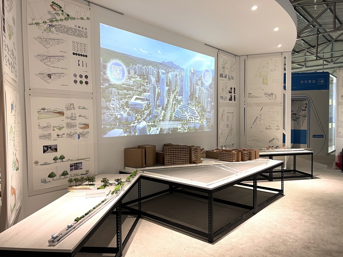 青年學子的創意讓塭ㄟ故事館的展出增添多元性。 圖：新北市地政局提供