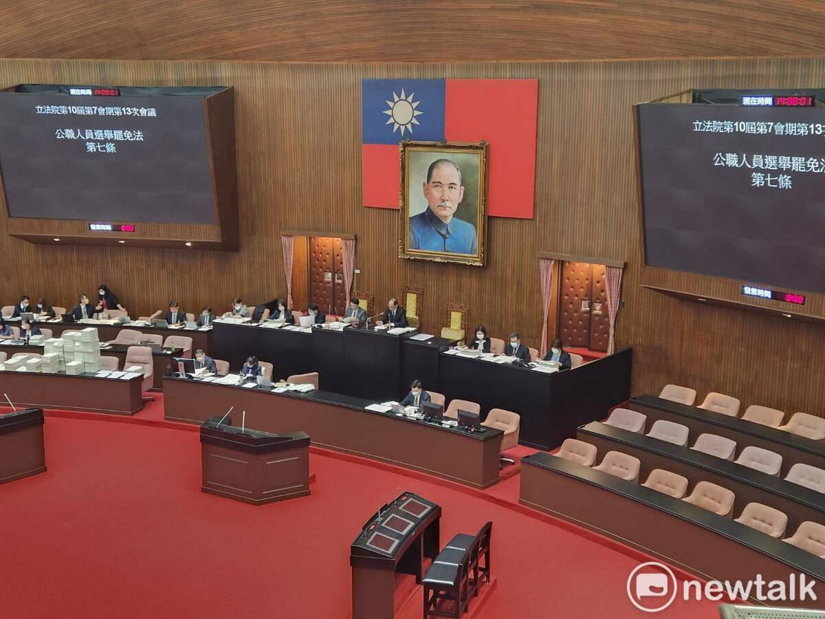 立法院表決通過公職人員選舉罷免法部分條文修正草案。 圖：黃建豪/攝（資料照）
