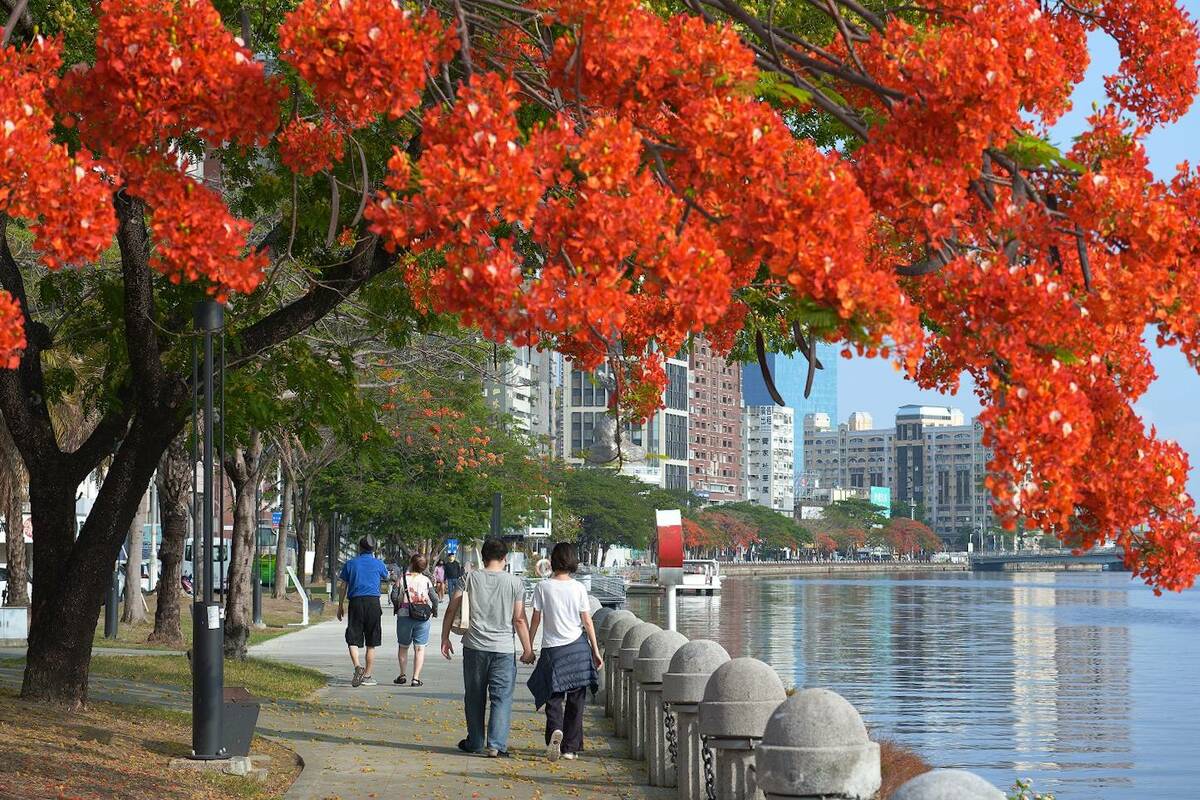改善工程營造更親民的愛河環境。 圖：高雄市觀光局提供