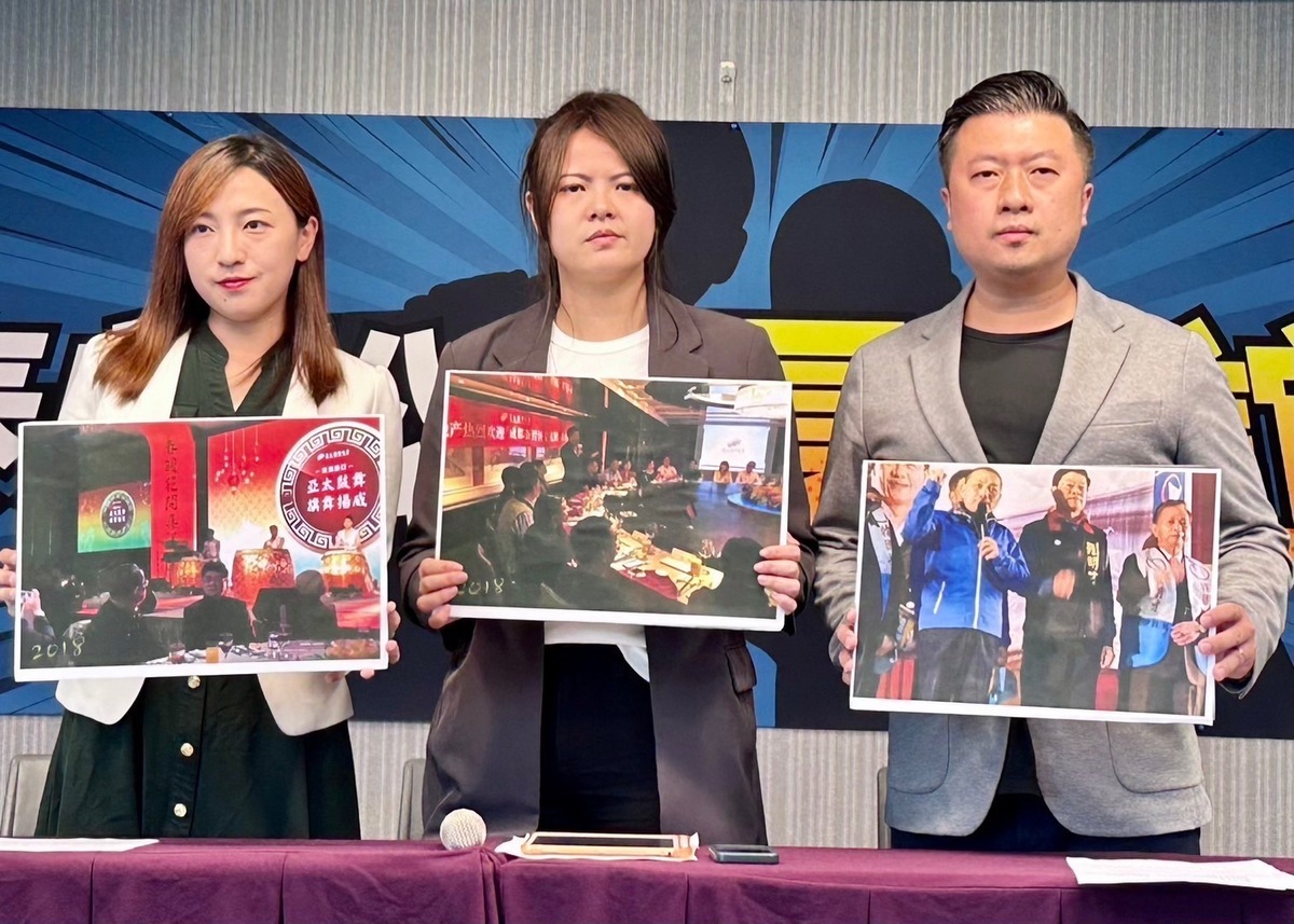 張志豪（右起）、曾柏瑜及陳乃瑜等上午開記者會，開嗆侯友宜縱容愛將涉貪。 圖：陳乃瑜提供