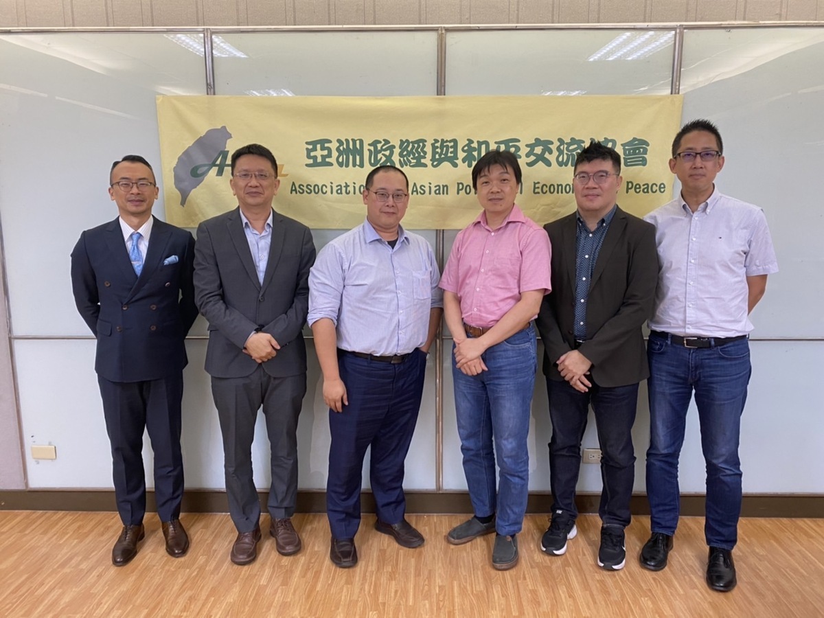 「亞洲政經與和平交流協會」日前在東海大學舉辦印太局勢座談會，由東海大學沈有忠教授主持。 圖：亞洲政經與和平交流協會提供