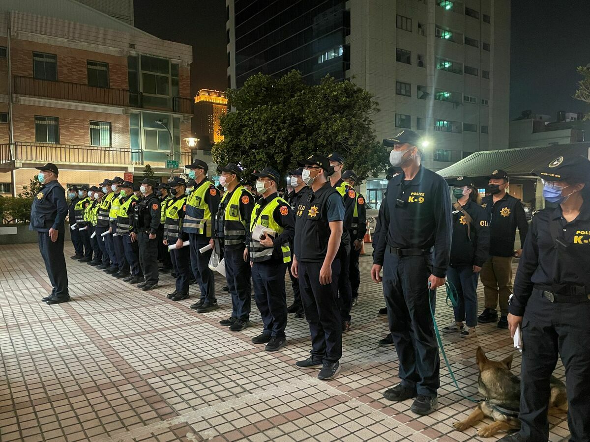 慰勞員警辛勞，7月1日起警勤加給調高15%。 圖：高雄市警察局/提供（資料照）