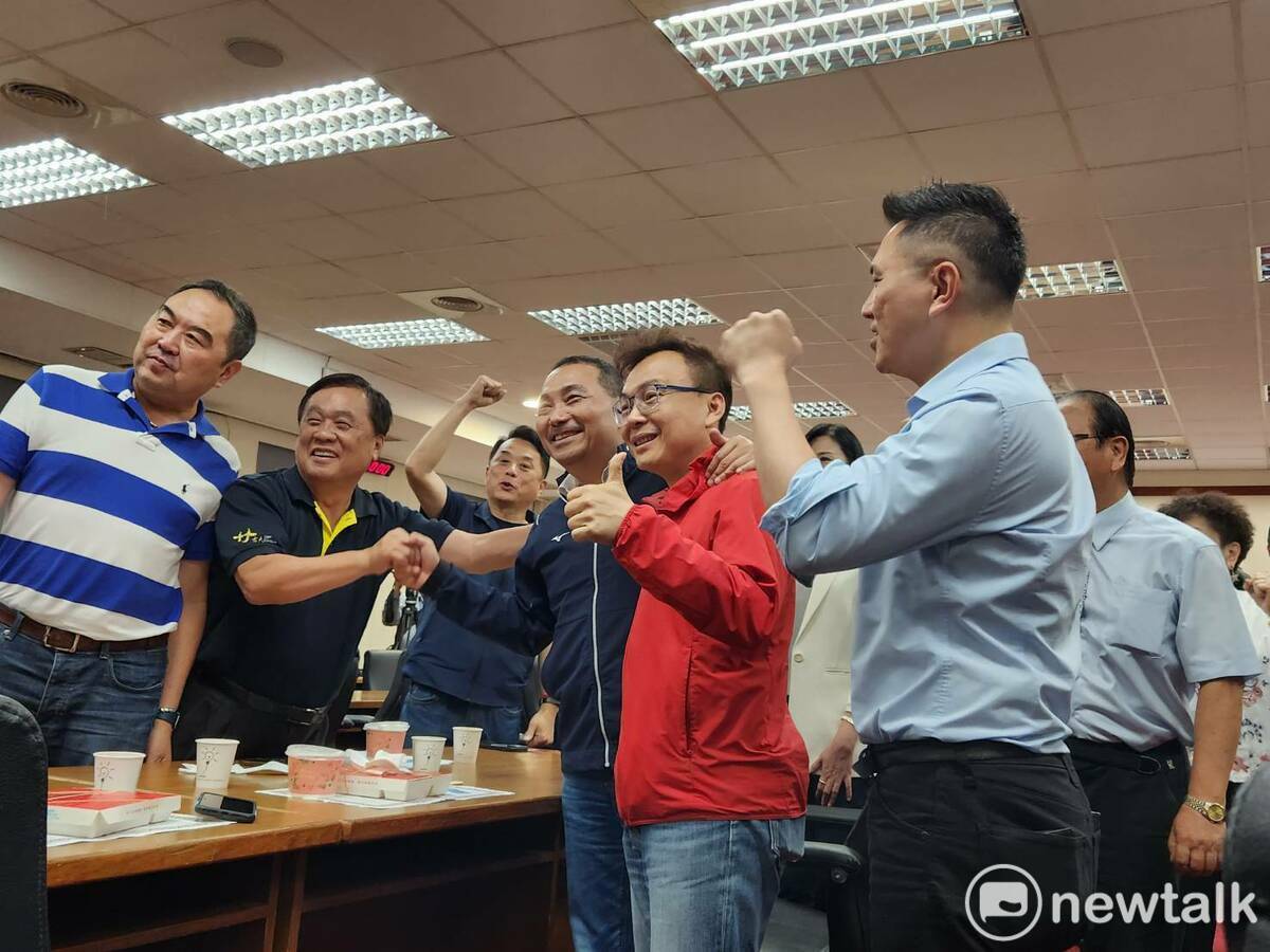 國民黨總統參選人侯友宜赴國民黨團拜會。 圖：黃建豪/攝