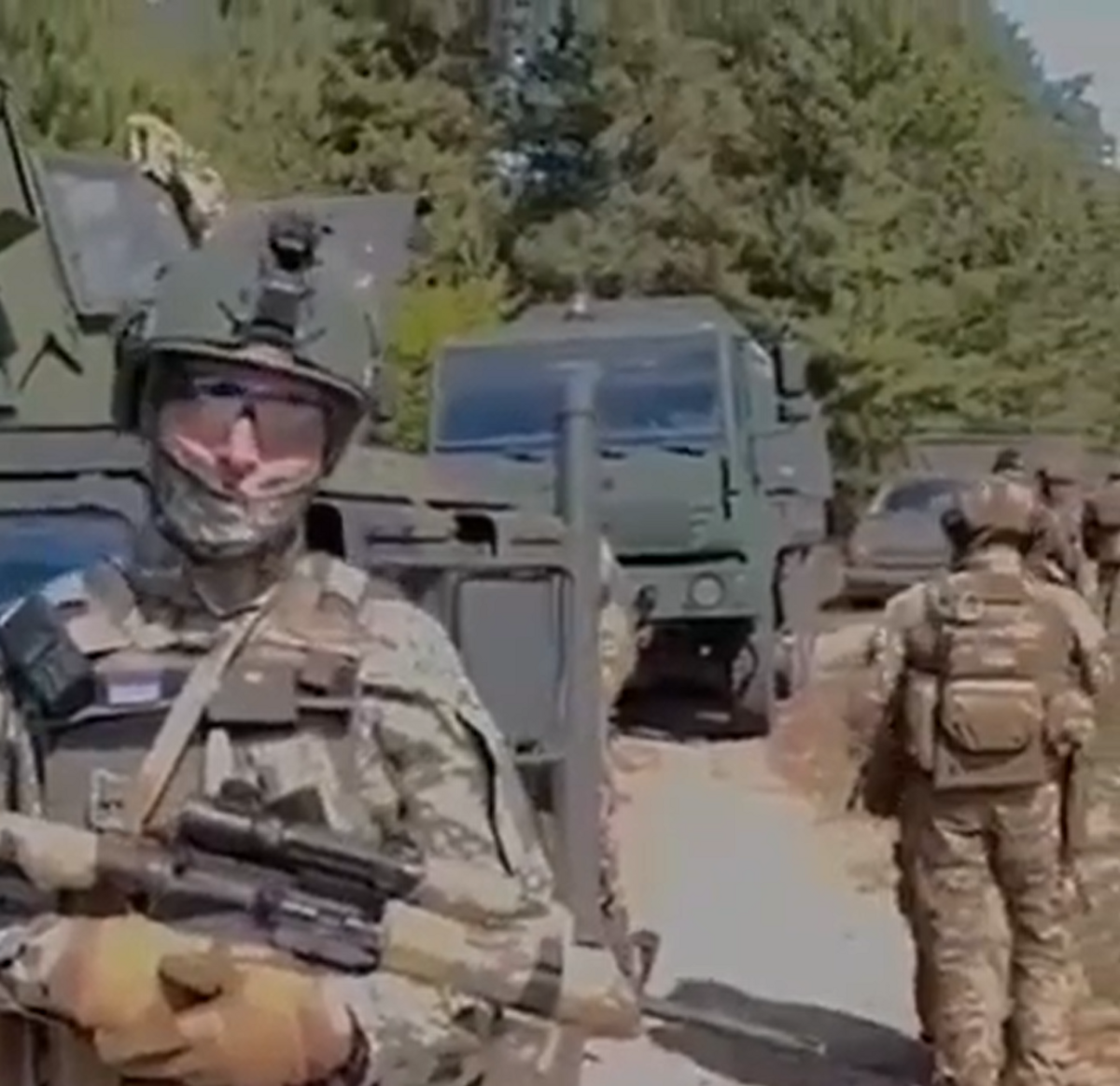近期俄羅斯志願軍及自由軍團進入了別爾哥羅德，與當地俄軍發生激戰。 圖：翻攝自 NOELREPORTS 推特
