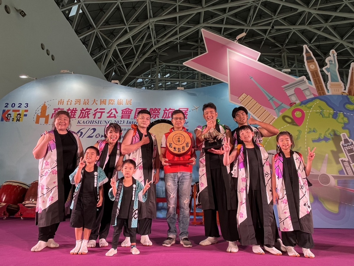 高雄國際旅展「台日友好.粽鼓傳情」活動。 圖：高雄市旅行公會提供
